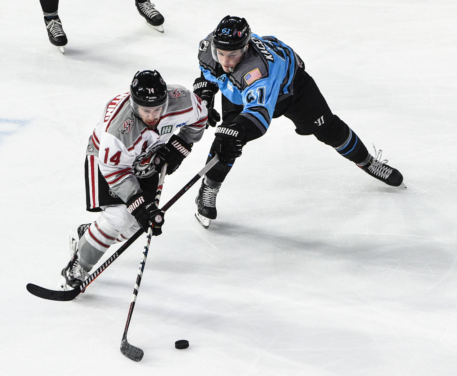 102519-qct-spt-storm-hockey-026a.jpg